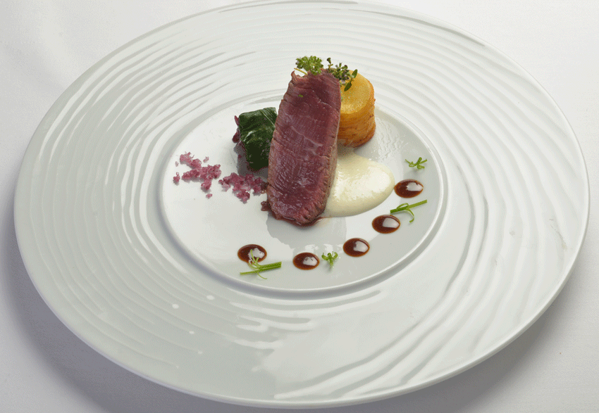 El plato ganador, "Esencia y Tradición", inspirado en las cocinas japonesa, francesa y japonesa