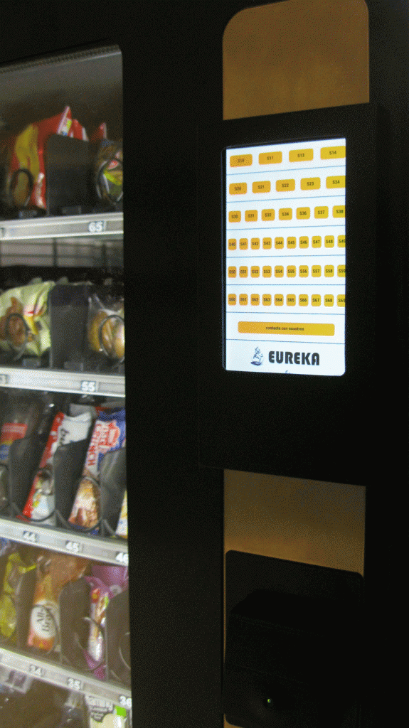 La pantalla táctil interactiva se puede añadir a cualquier máquina vending