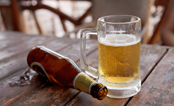 La cerveza es la bebida más comprada en hostelería, tras los refrescos