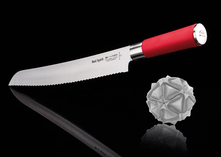 Los cuchillos Red Spirit destacan por su filo duradero