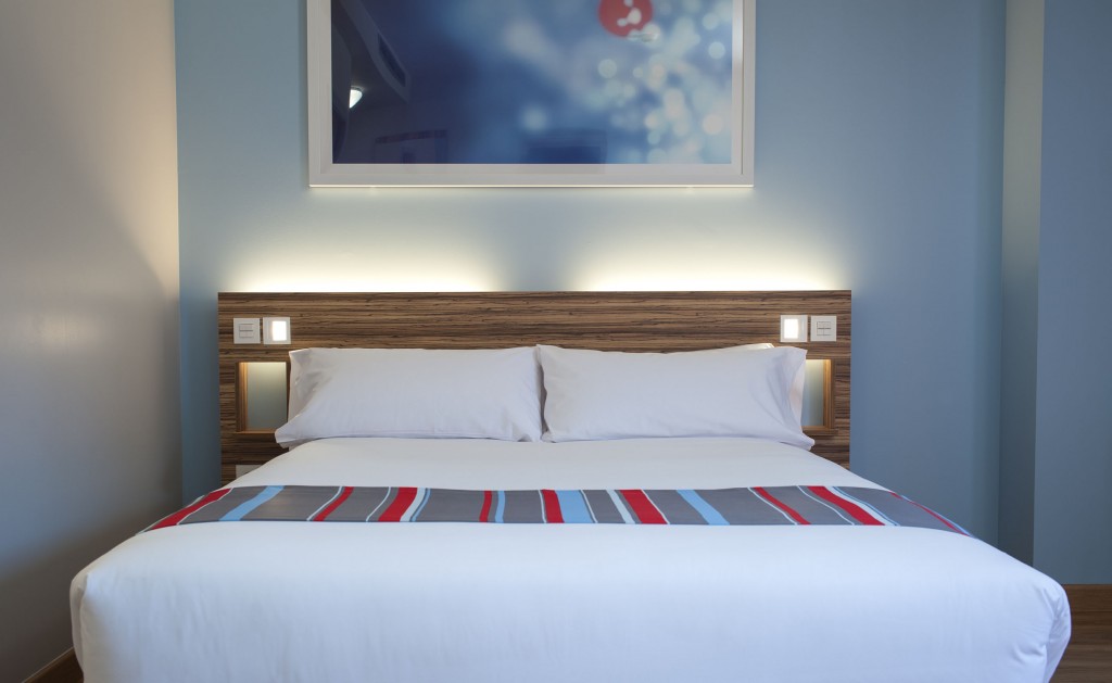 La cómoda cama del hotel Travelodge Alcalá