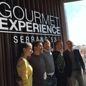 Momento de la presentación del Gourmet Experience de Serrano