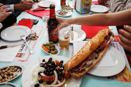 El típico almuerzo valenciano