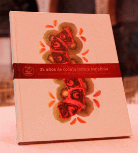 Portada del libro "25 años de cocina española", de Silestone
