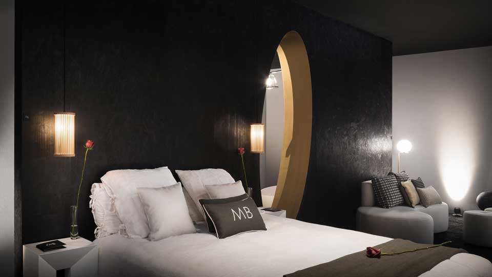 habitación de hotel recreada por Mercé Borrell