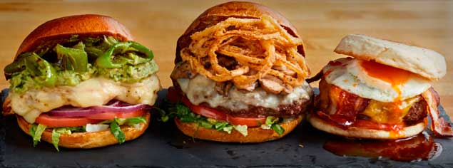 hamburguesas premium de The Counter, hechas al momento con los ingredientes a gusto del consumidos