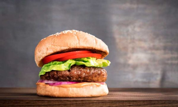 Beyond Burger: la hamburguesa vegetal que parece (y sabe) a carne