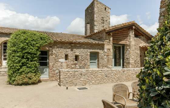 ProfesionalHoreca- hotel boutique Castell de Vallgornera, castillo de Vallgornera