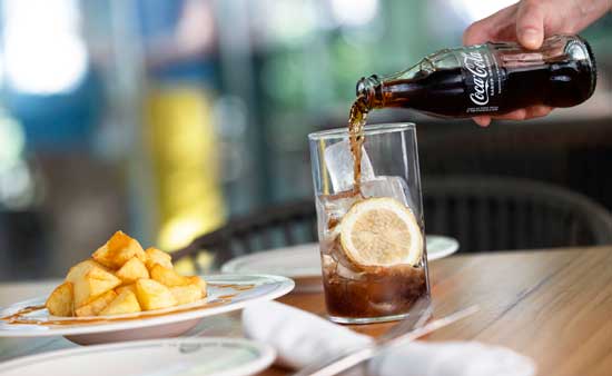 Profesionalhoreca, Coca Cola y patatas bravas