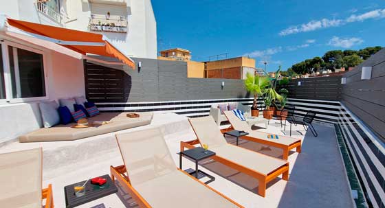 Profesionalhoreca, terraza del hotel Robson, de Olala Homes