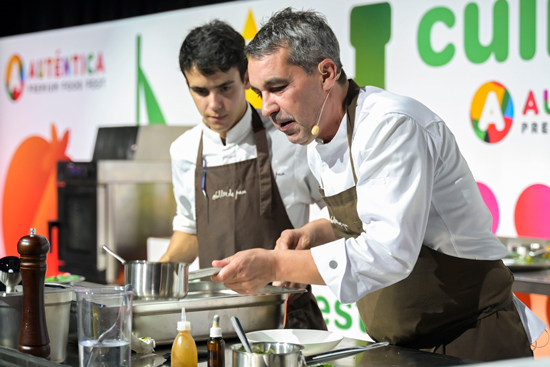 Profesionalhoreca, Reconocidos chefs como Javi Olleros cocinaron en directo en el Culinary Fest by Gusto del Sur de Auténtica