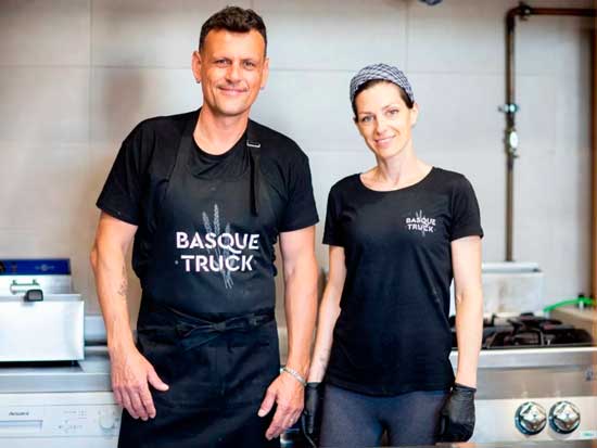 Profesional Horeca, Ángel Martín y Emiliy Watts, socios fundadores de Basque Truck. franquicias de restauración